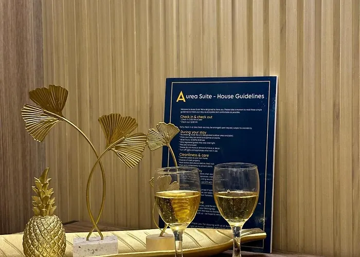 Aparthotel Shore Residences Aurea