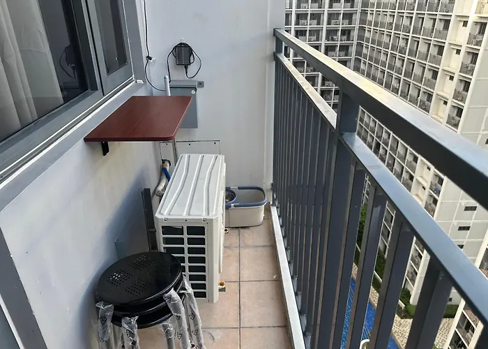 Aparthotel Shore Residences Aurea